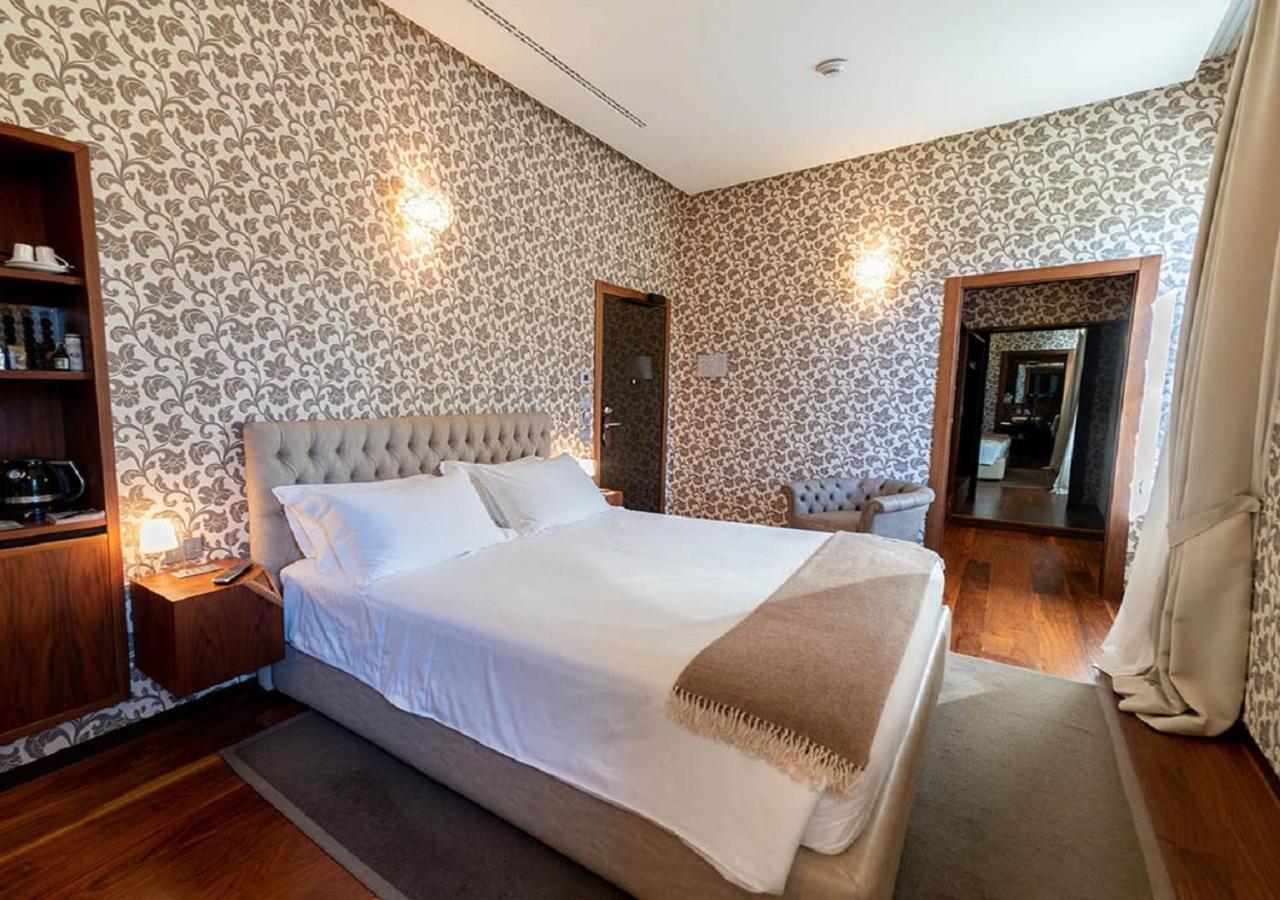 Villa Lario Resort Mandello Mandello del Lario Buitenkant foto